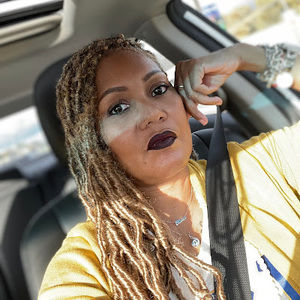 Meet your Posher, Valeria